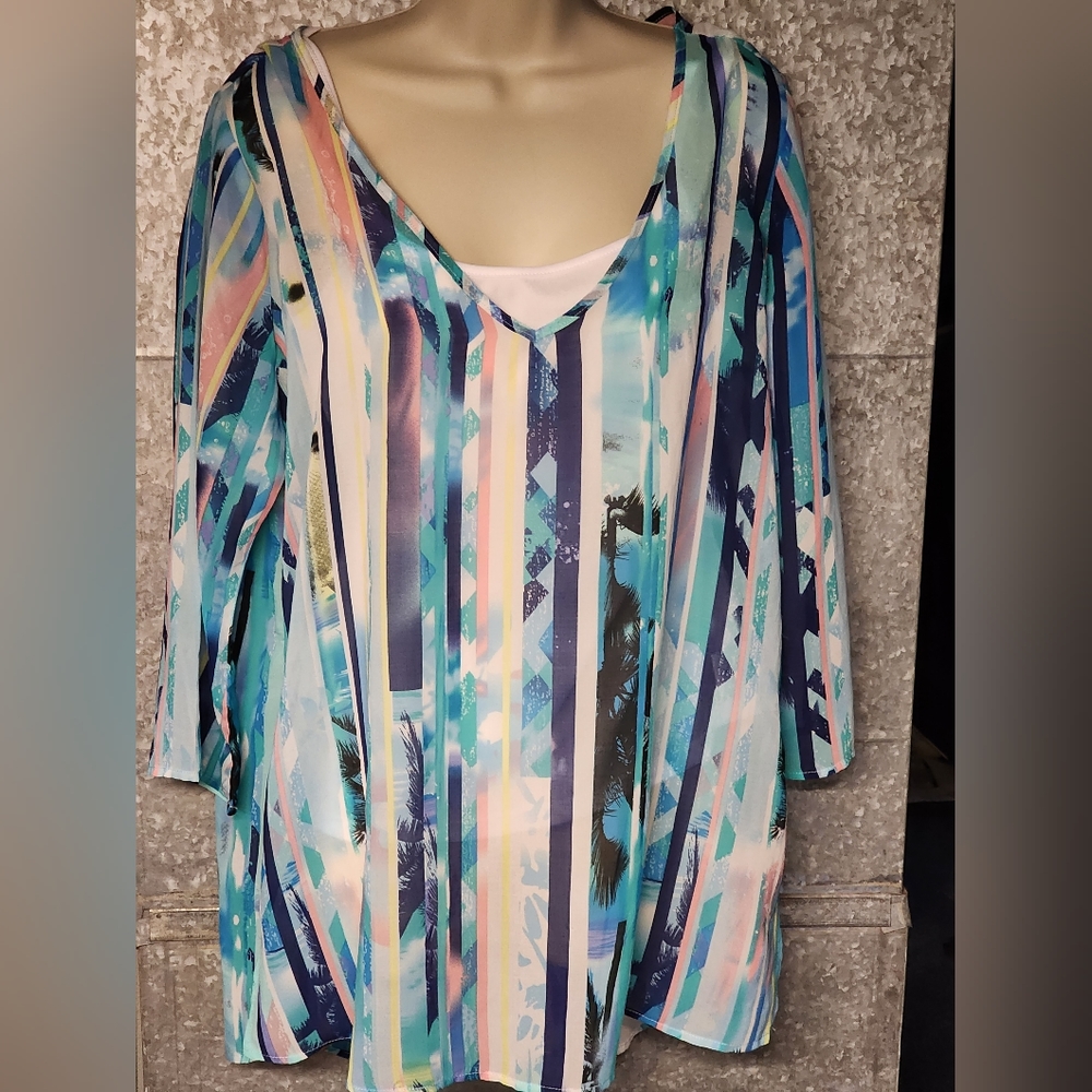 NWT - Como Blue Sheer Cover Top with tank Women's Petite Large